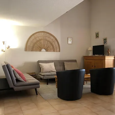 Duplex 6 Pers 200m Centre * Sainte-Maxime