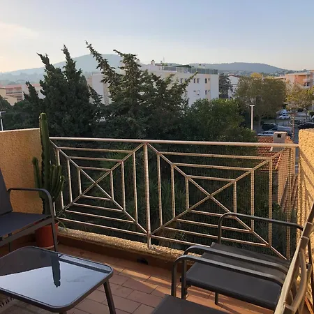 Duplex 6 Pers 200m Centre Apartment Sainte-Maxime