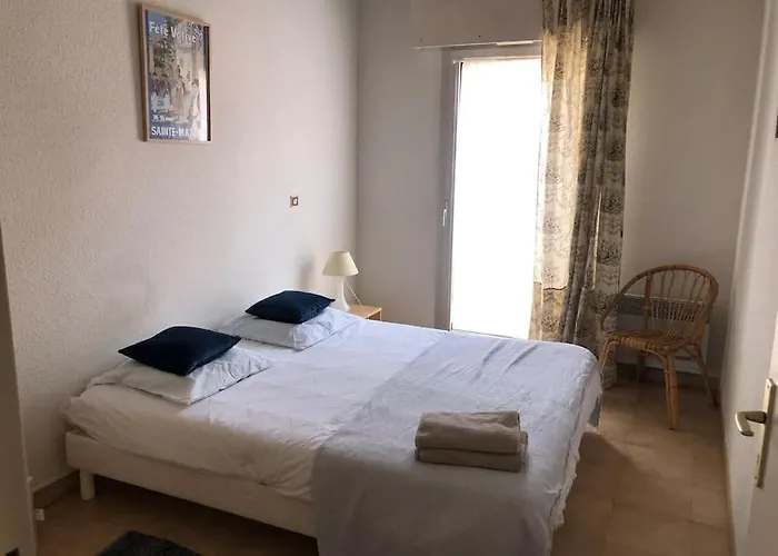 Duplex 6 Pers 200m Centre * Sainte-Maxime