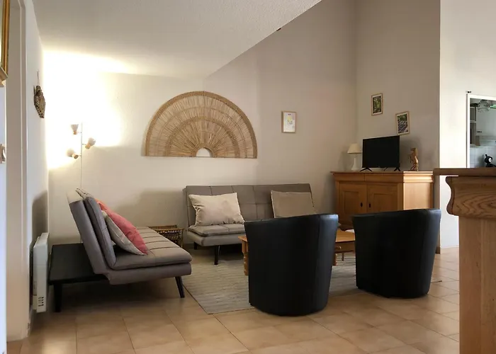 Duplex 6 Pers 200m Centre * Sainte-Maxime